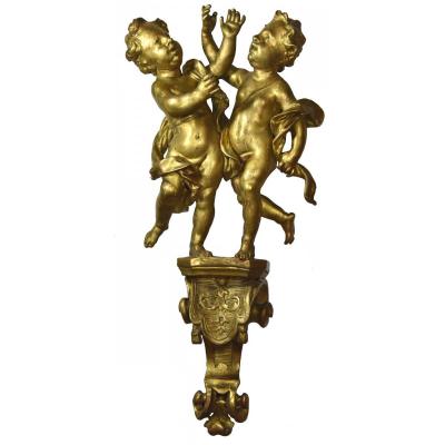 Pair Of Angels On A Console, Gilt Wood, Regency Era.