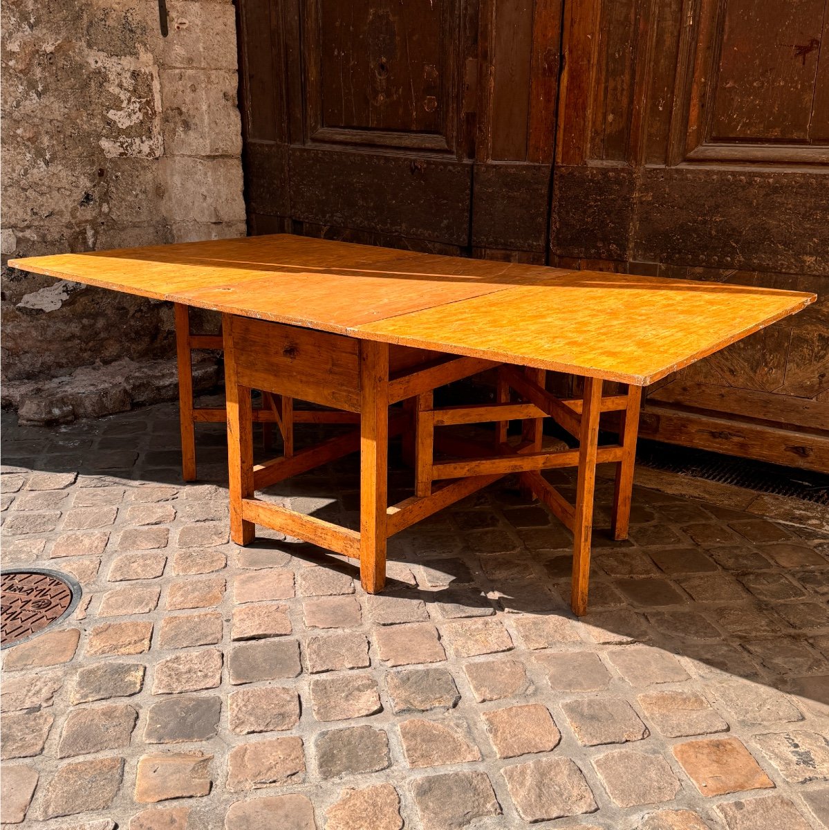 Table Suèdoise XVIIIe