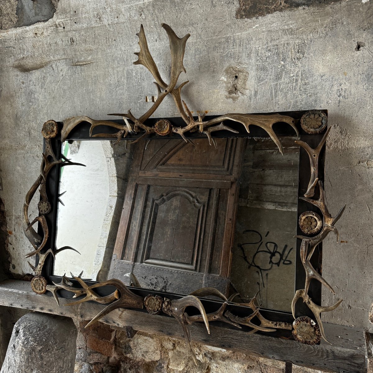 Mirror With Deer Antlers H115cm L125cm-photo-2