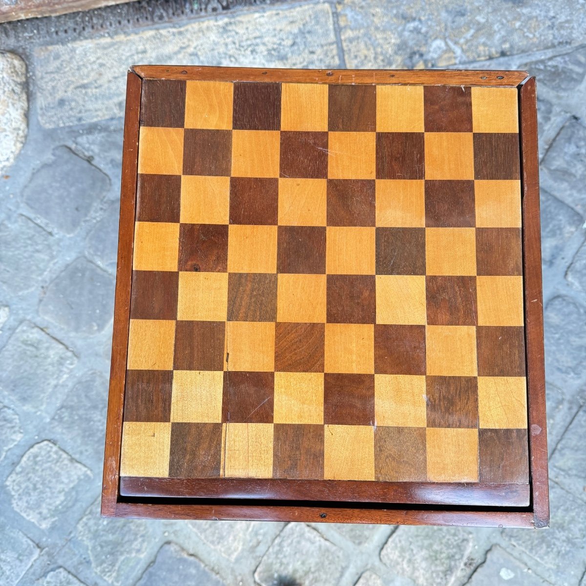 19th Century Chessboard Pedestal Table-photo-3