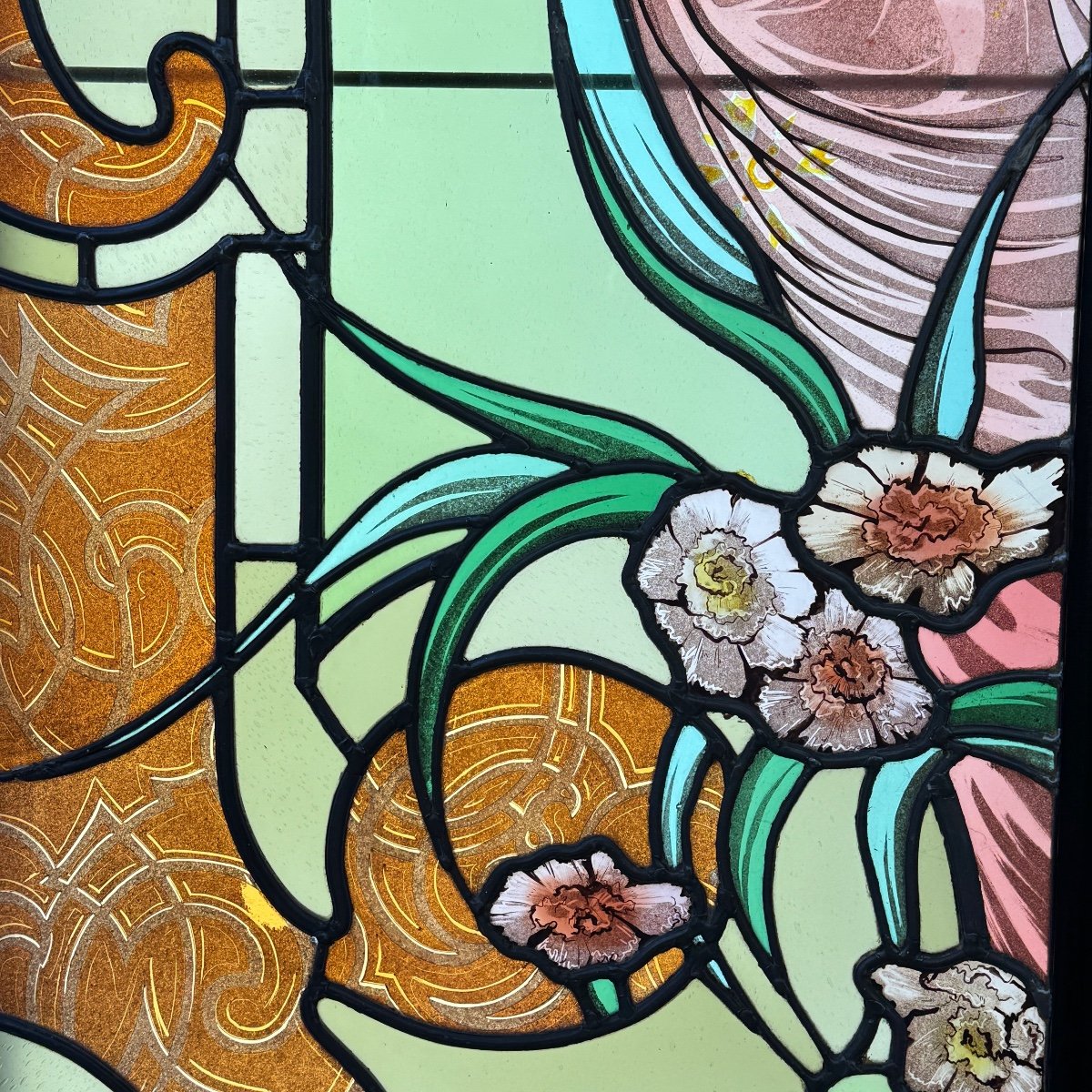 Stained Glass Stained Glass Woman With Carnation-photo-5