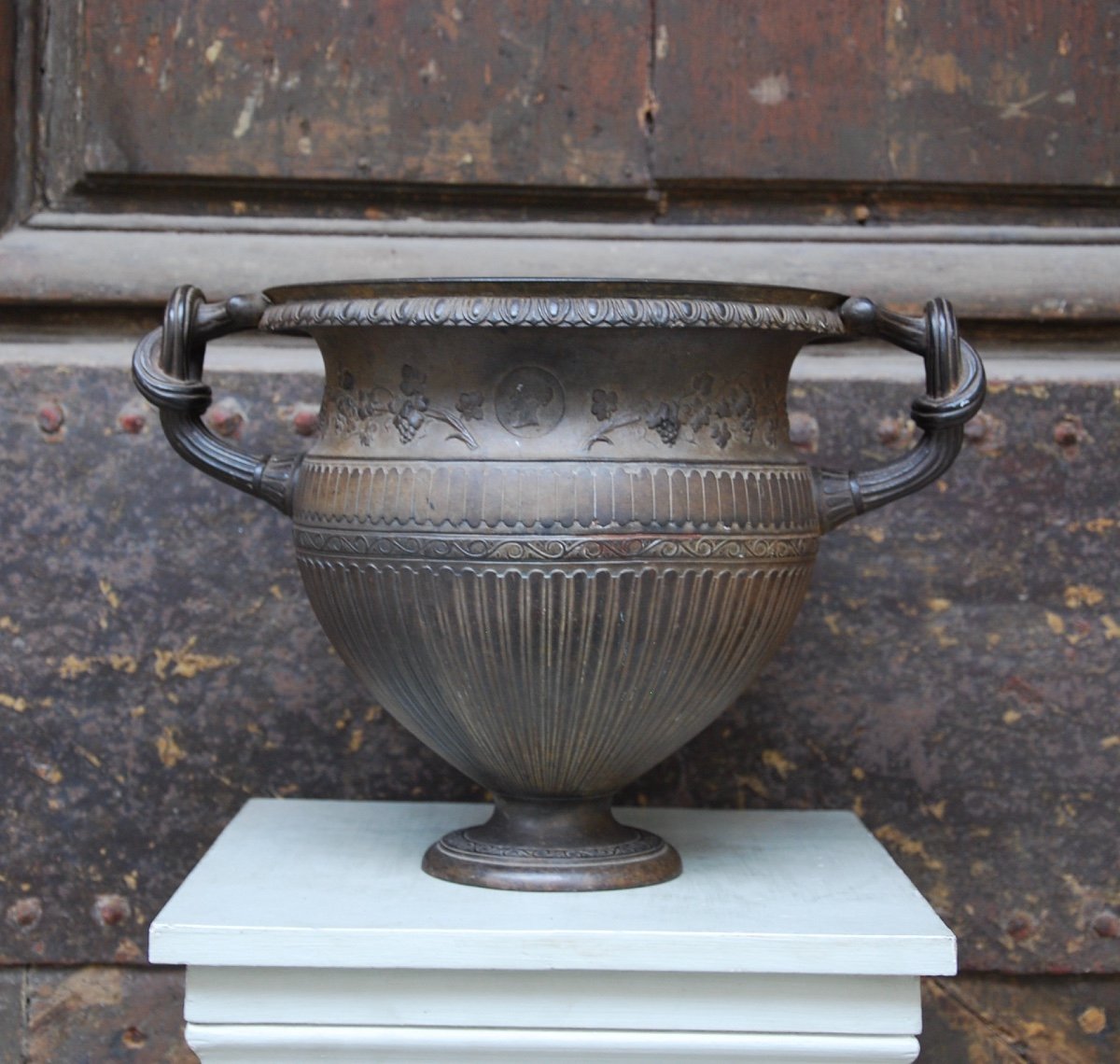 Art Union Of London Neoclassical Cast Iron Vase 1855