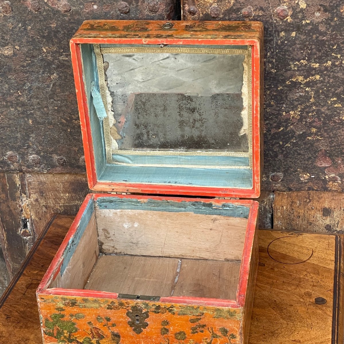 18th Century Italian Arte Povera Box-photo-5