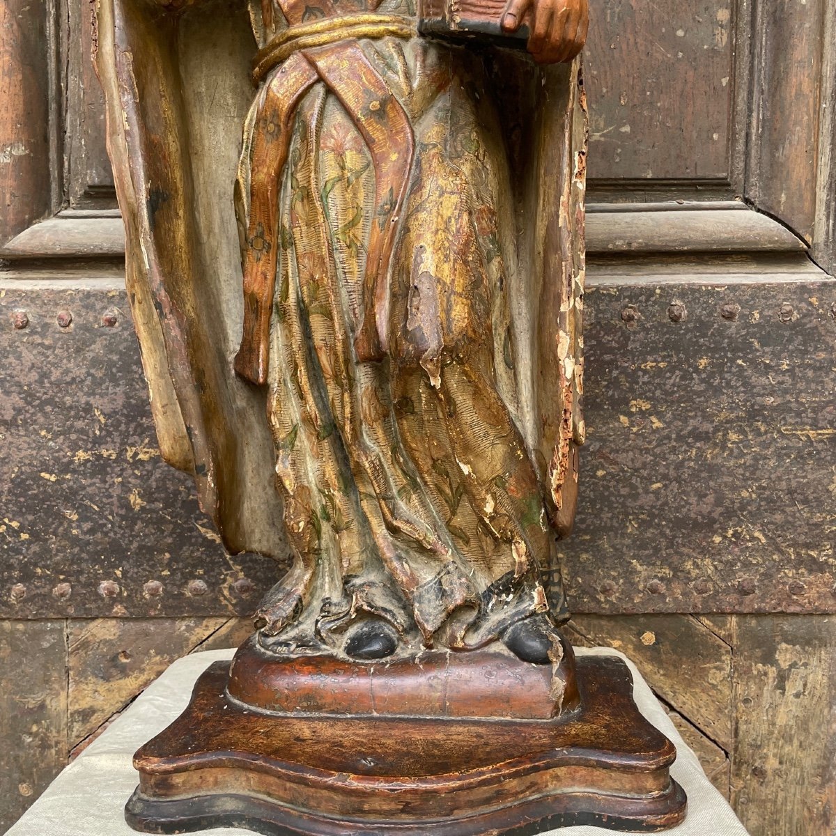 Bishop Statue In Painted And Gilded Wood-photo-2