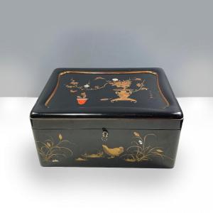 Lacquer Box