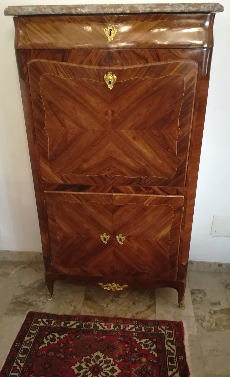 ​​​​​​​Secretaire Louis XV  estampillé Jean-Charles Ellaume 