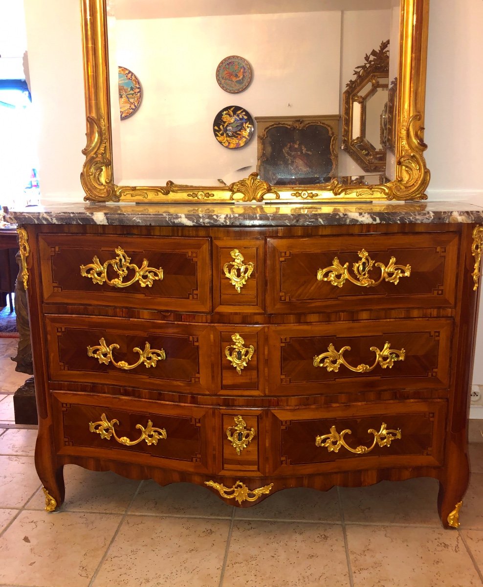 Louis XV Style Chest Of Drawers 