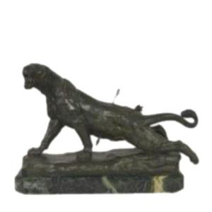  Lionne Blessée En Bronze  Par Charles Valton