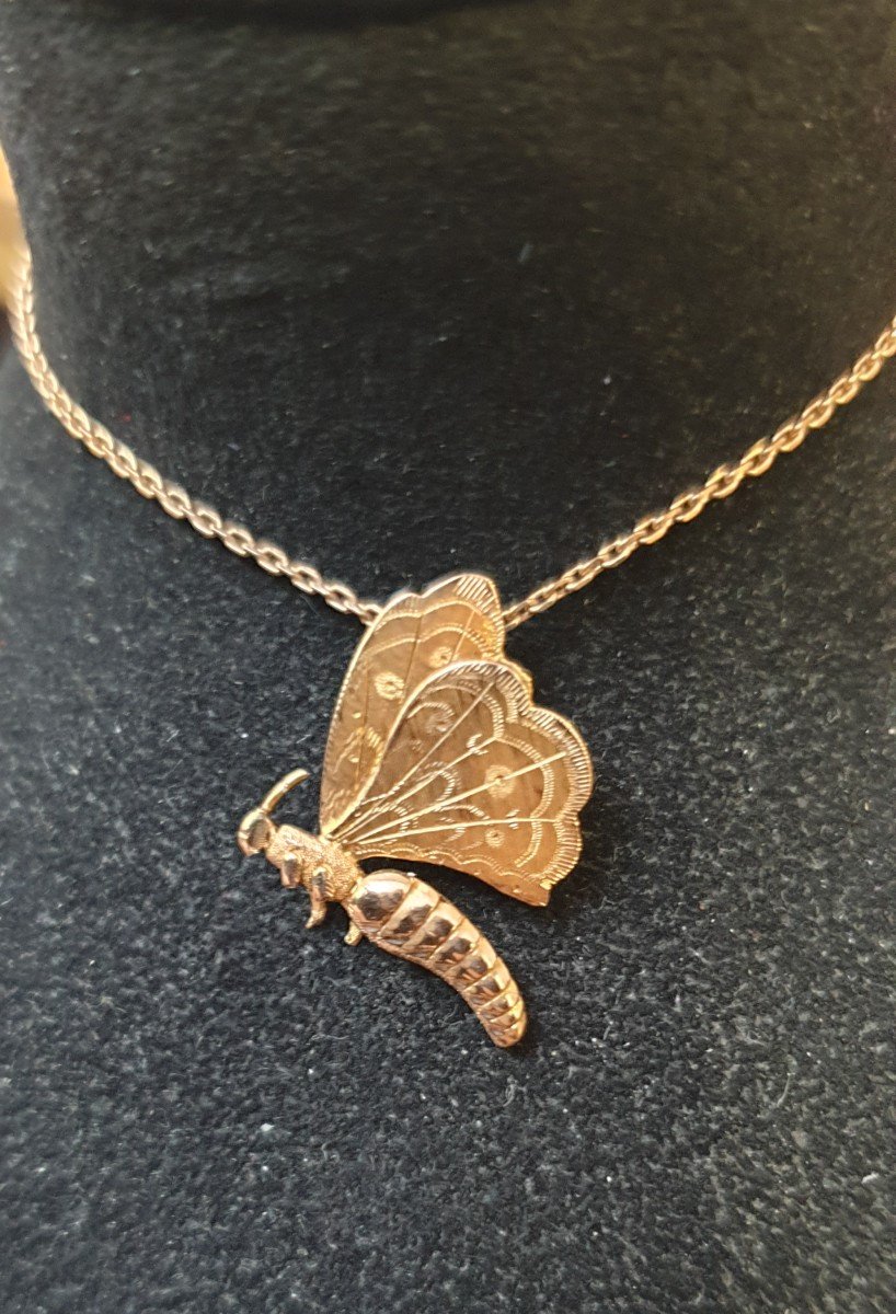 Rose Gold Butterfly Motif Pendant Early 20th Century