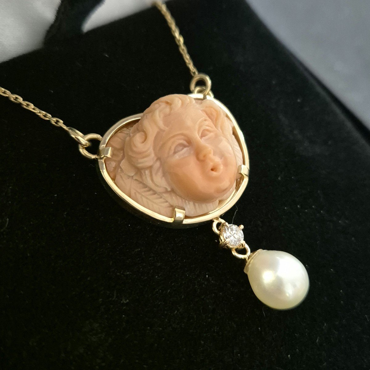 Vintage Cameo Coral Diamond Pearl Pendant-photo-2