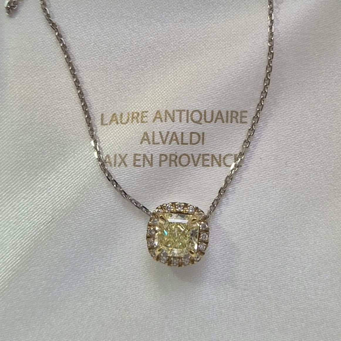 Pendentif Années 90 Or Blanc Et Rose Diamant Fancy Yellow Coussin-photo-2