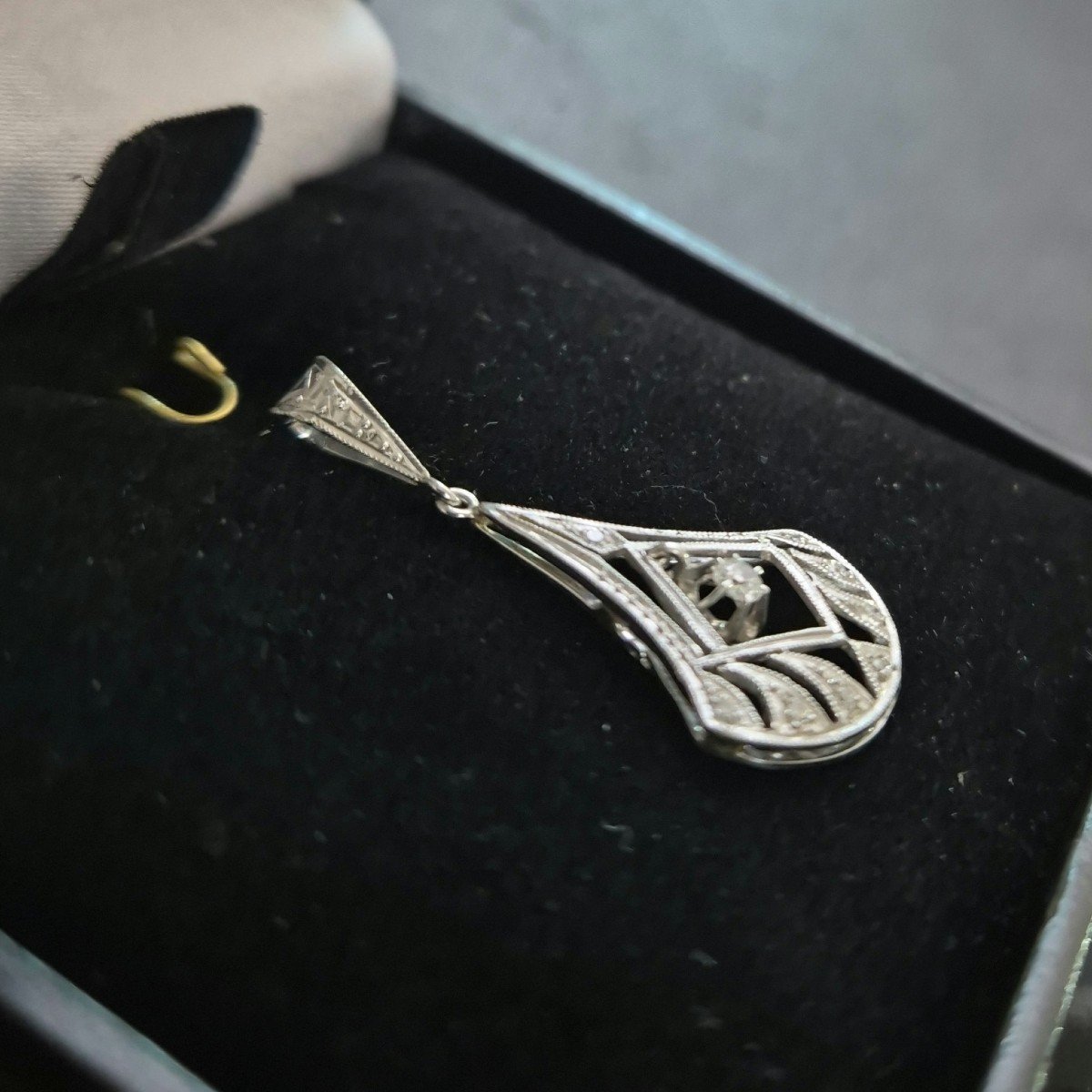 Art Deco Diamond Pendant-photo-2