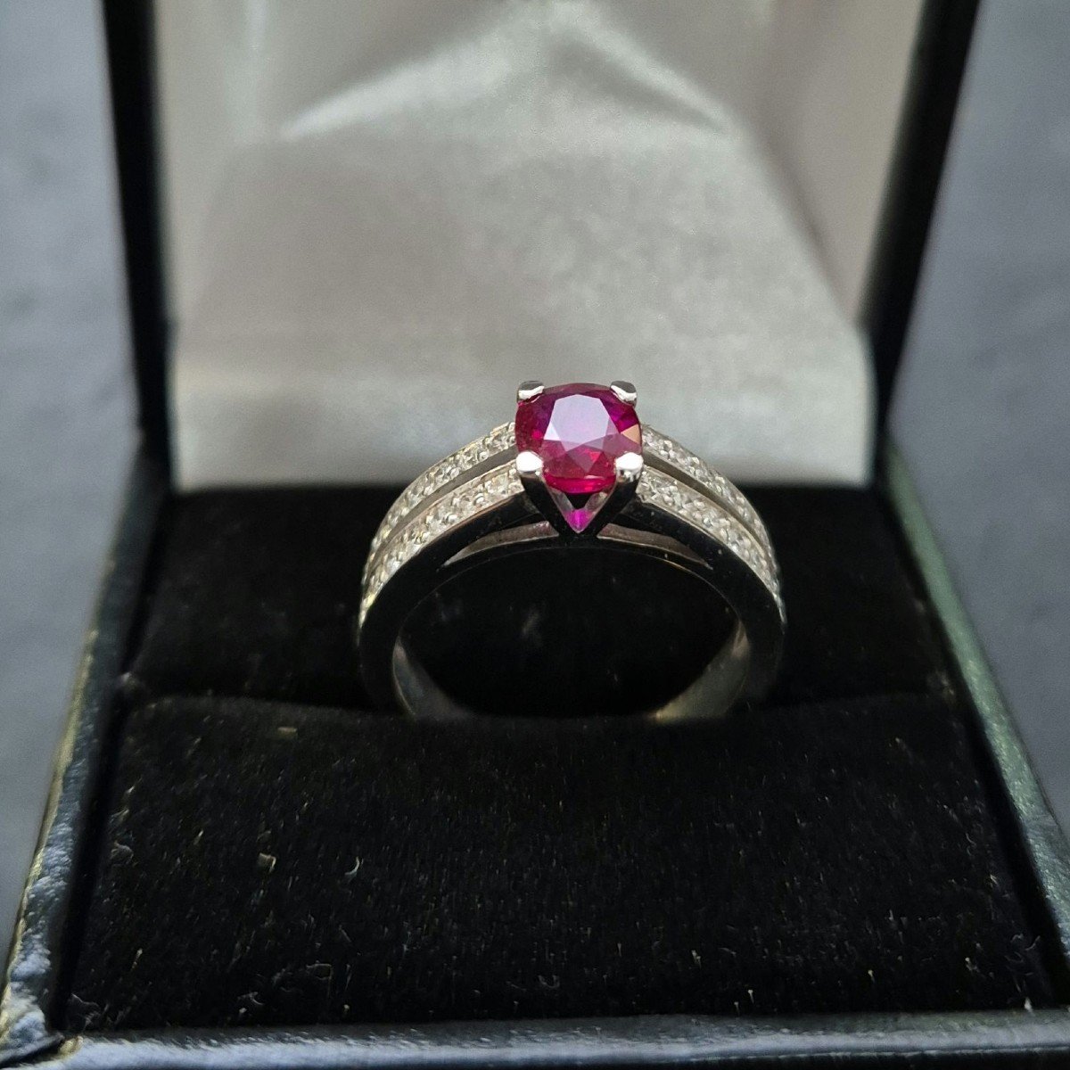 90s Ruby Diamond Ring 