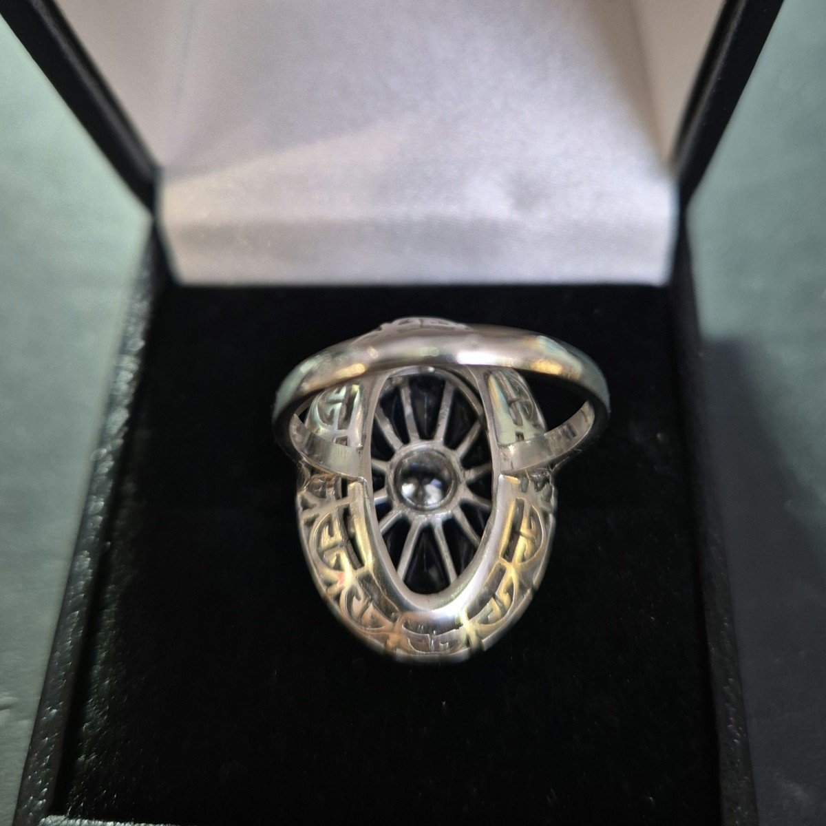 Art Deco Platinum Diamond Sapphire Ring-photo-4