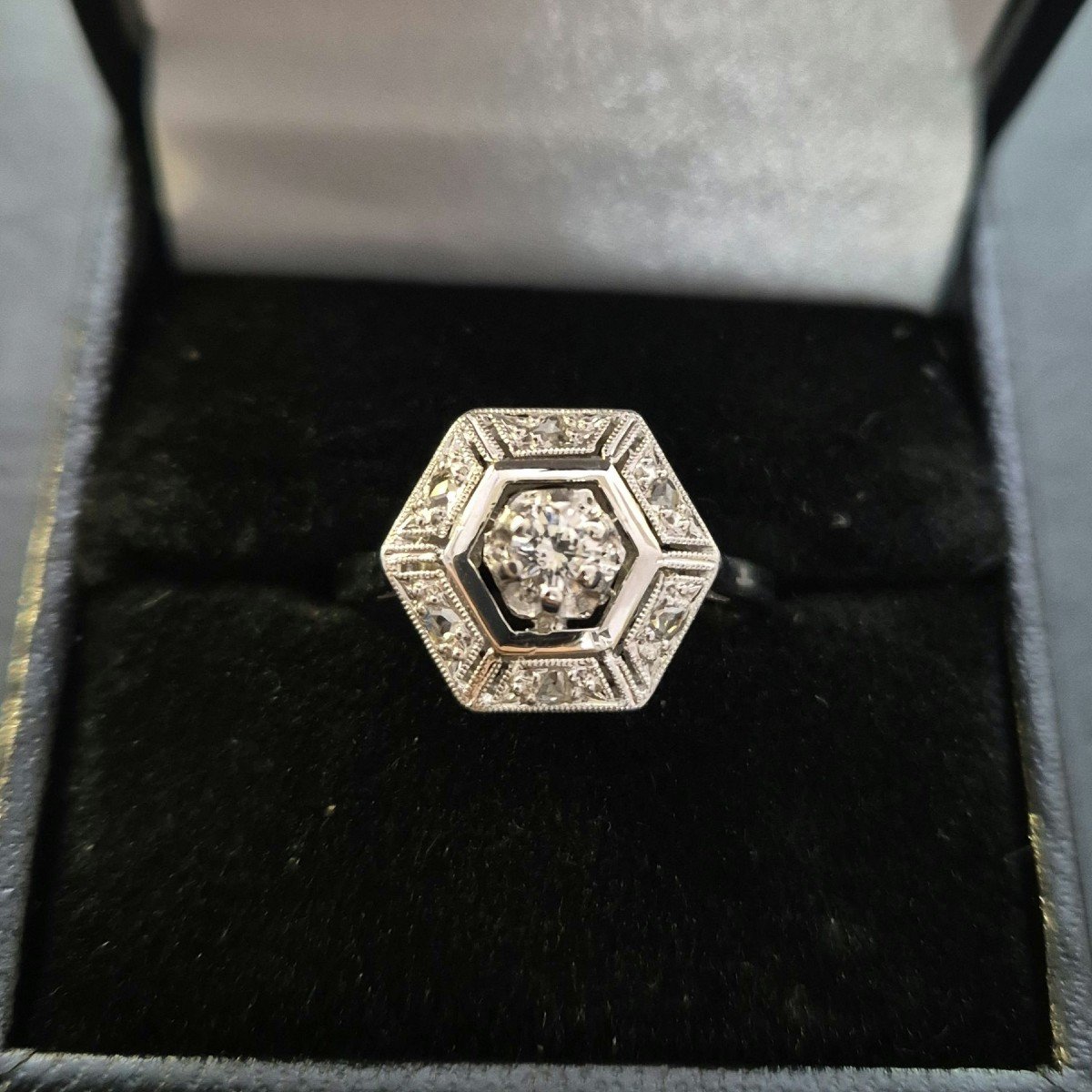 Art Deco Diamond Ring