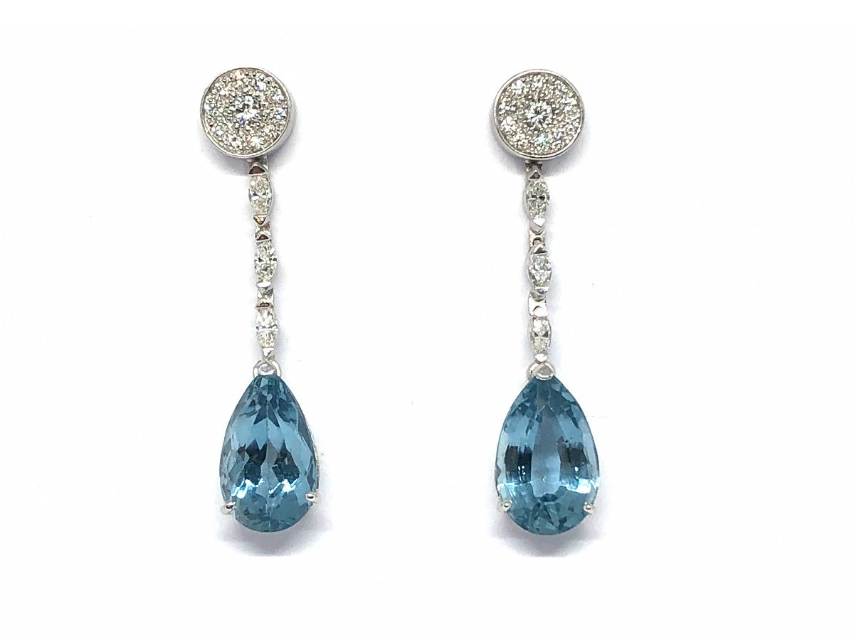 Earrings In 750 White Gold, Set With Blue Tapotes And Diamonds