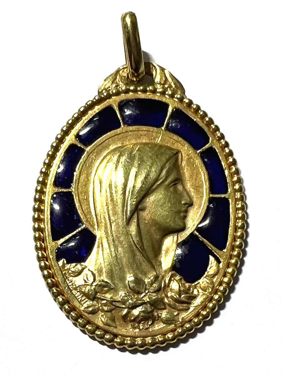 Virgin Medal On A Floral Decor In Yellow Gold 750 Thousandths (18k) Art Nouveau-photo-2