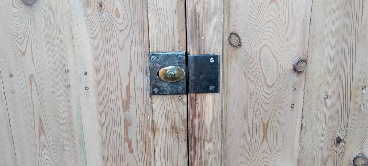 Old Double Glazed Store Door And All Its Original Ironwork-photo-4