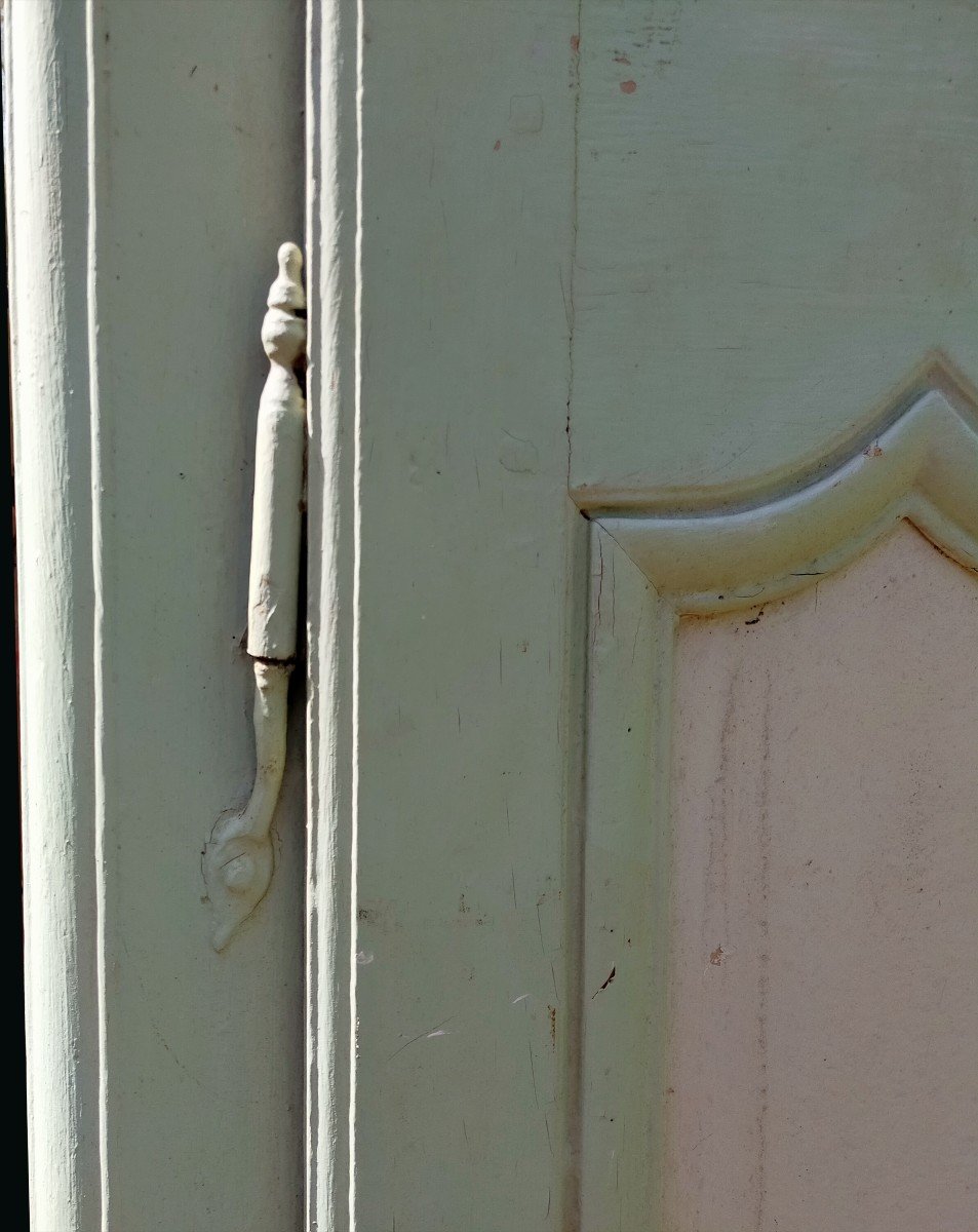 Facade Of Old 18th Century Cupboards In Oak Woodwork Door No2-photo-3