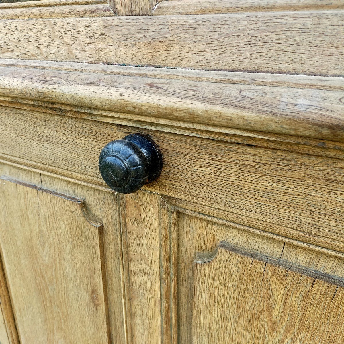 Bucolic Old Entrance Door In Oak With Its Frame-photo-3