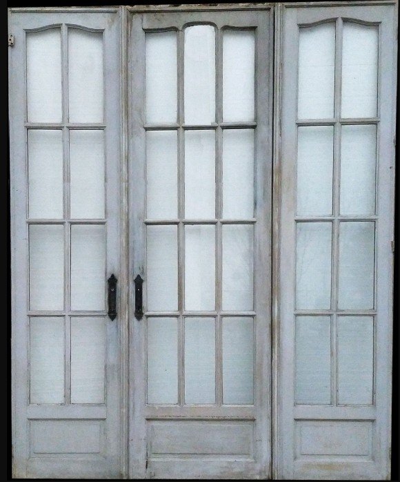 Triptych Of Three Antique Glass Doors Workshop In Very Good Condition-photo-5