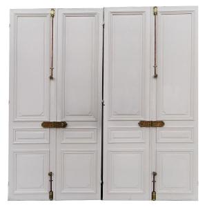 Two Superb 19th Century Double Doors From The Haussmann Period Equipped With Stamped Ironwork