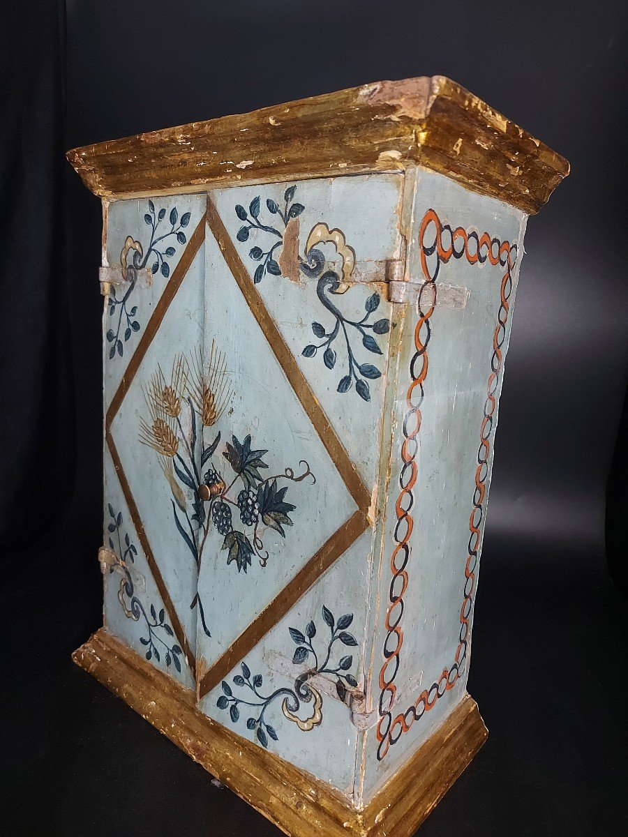 Late 18th Century Painted Cabinet-photo-4