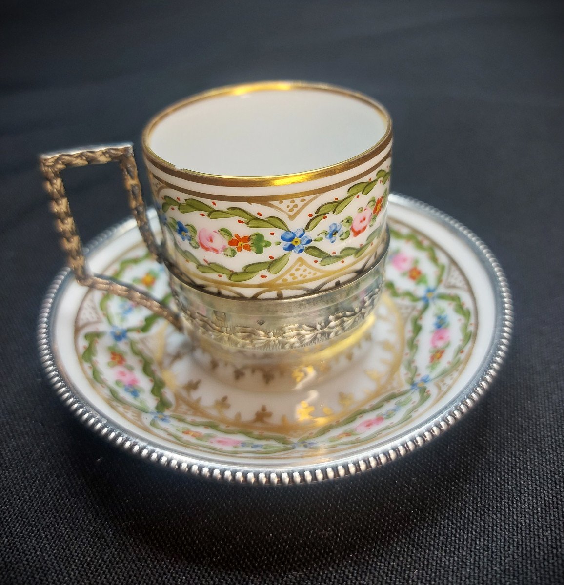 Marie-antoinette Style Cup And Saucer-photo-2