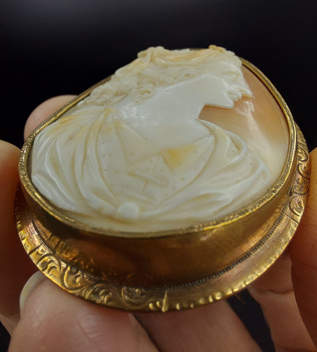 Shell Cameo On Brooch-photo-4