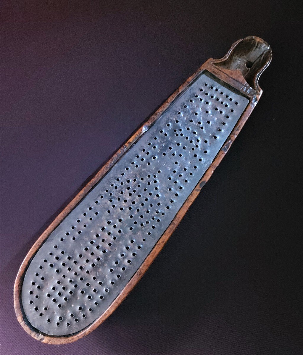 Tobacco Grater Circa 1700-photo-2