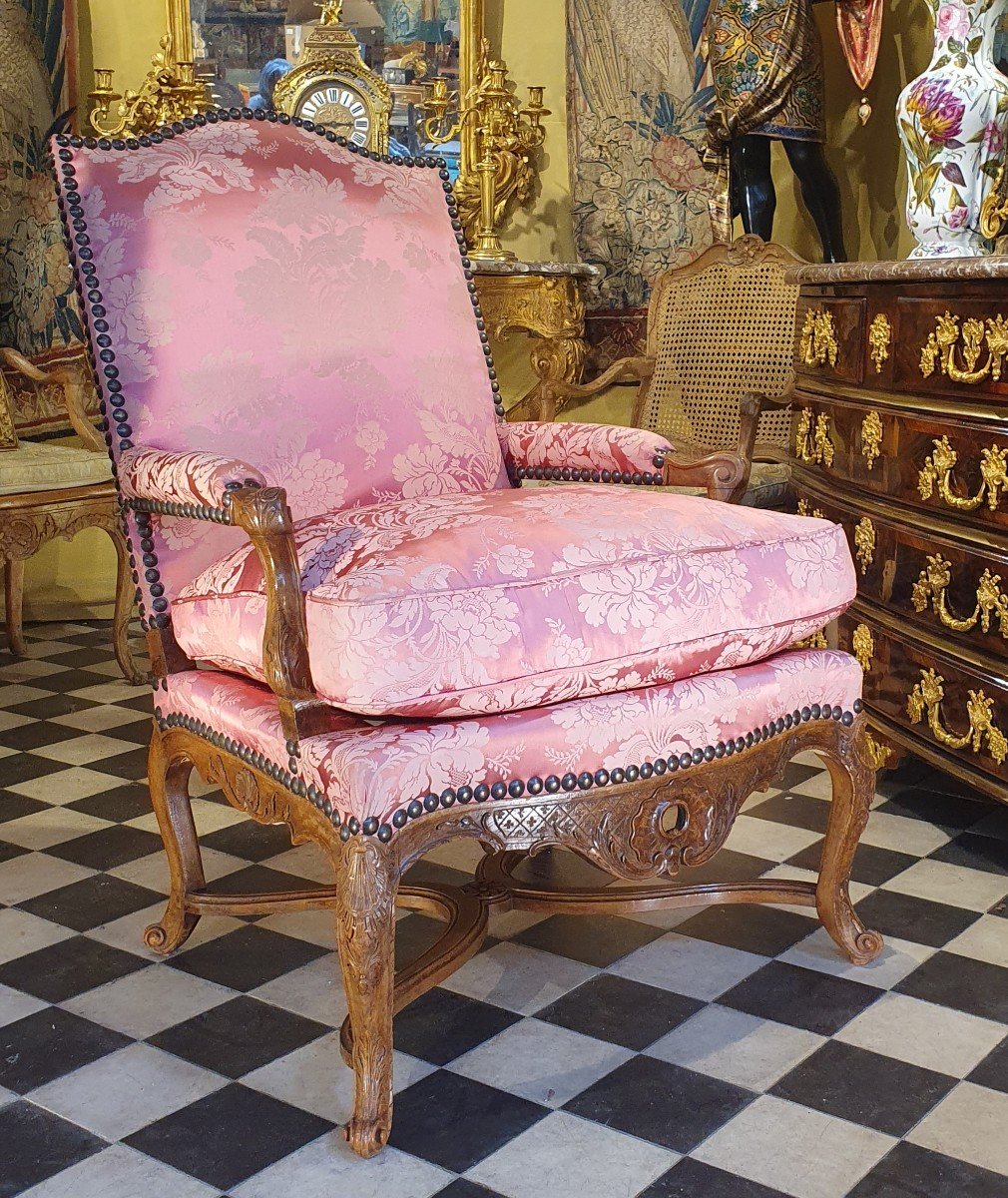 Important Armchair With Backrest To The Queen Regency Style