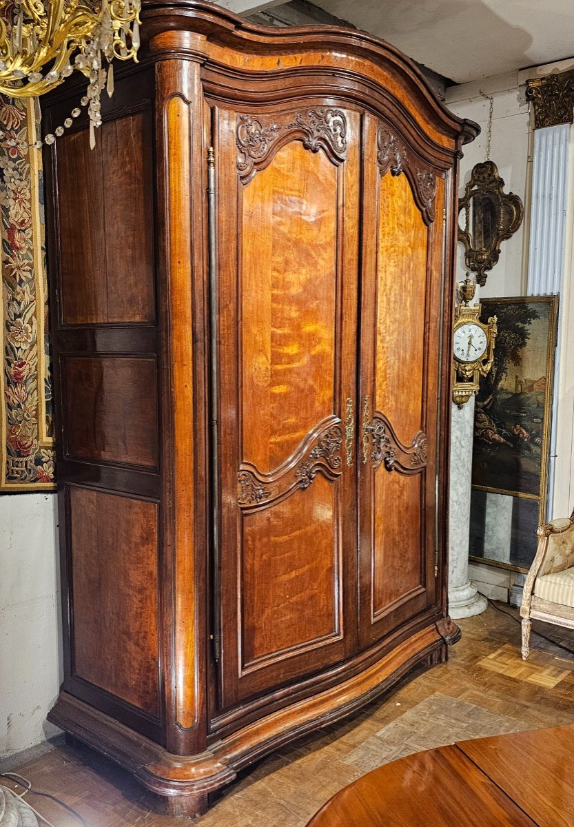 Curved Shaped Wardrobe Louis XV Period-photo-2