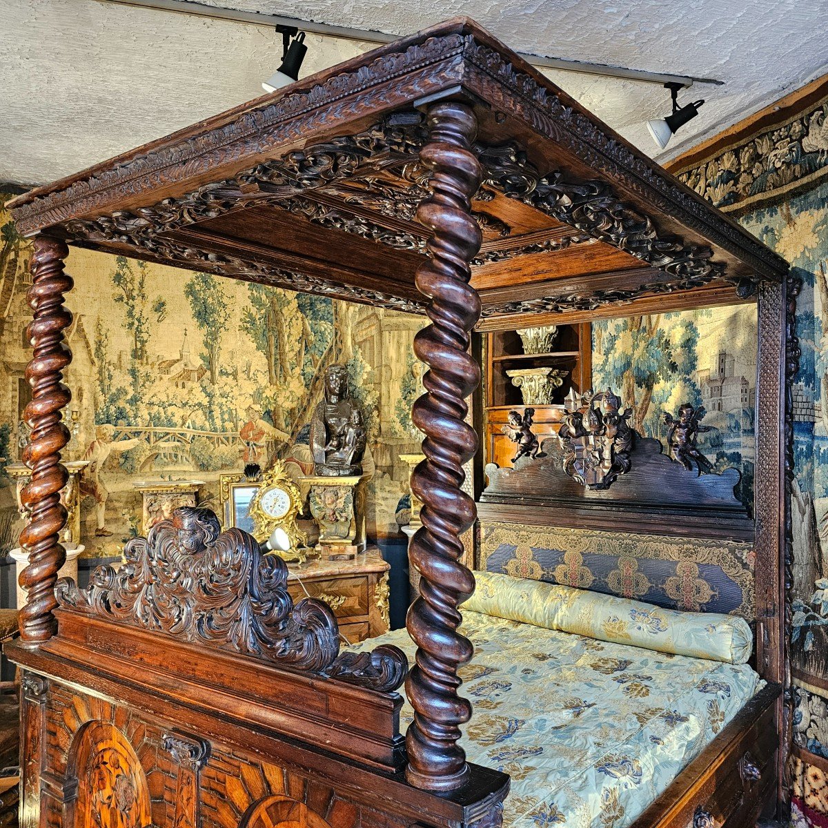 17th Century Four Poster Bed-photo-2