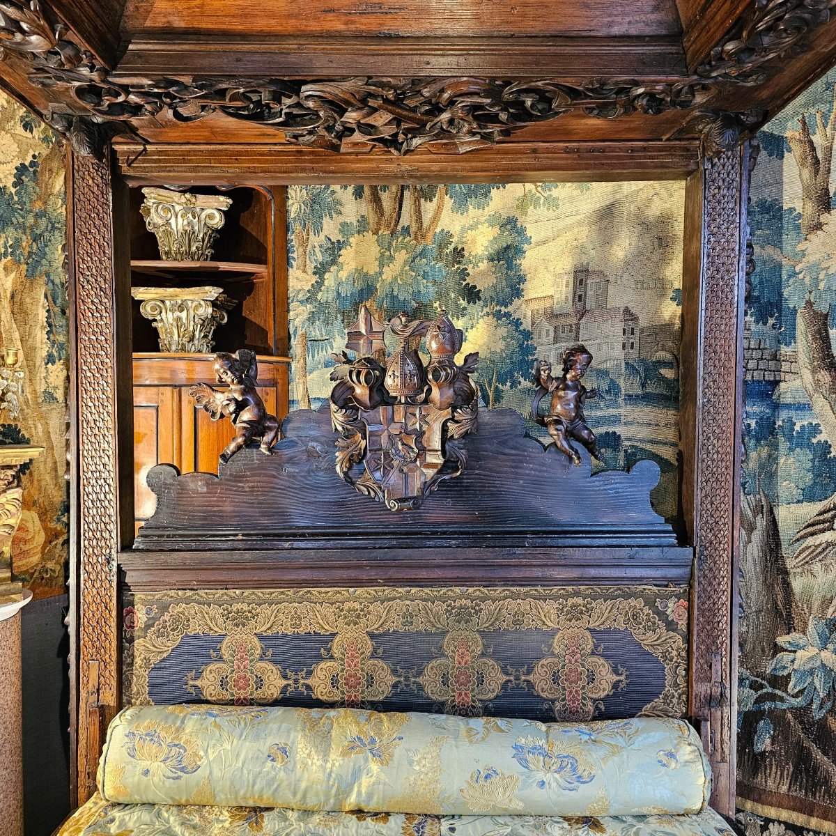 17th Century Four Poster Bed-photo-1