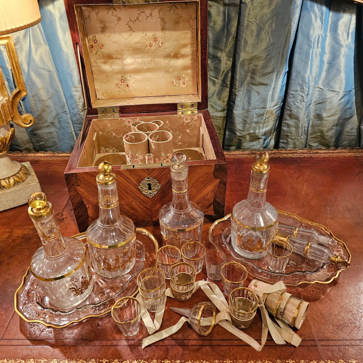 Beau Coffret à Liqueur Epoque Louis XVI