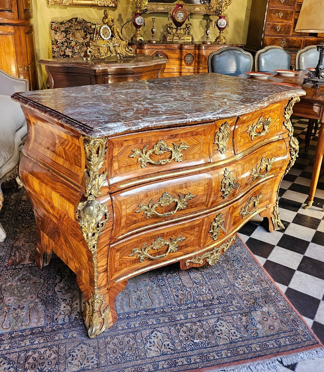 Commode De Forme Tombeau Epoque Louis XV-photo-2