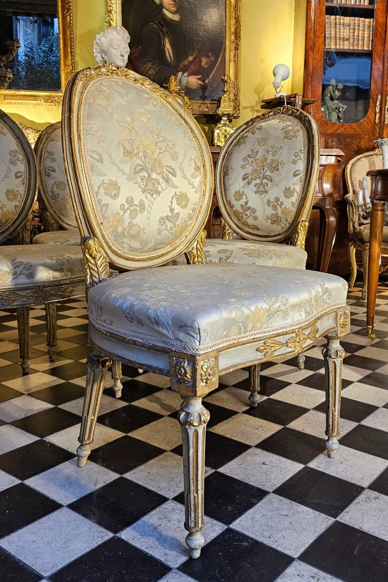 Suite De Quatre Chaises Epoque Louis XVI-photo-2