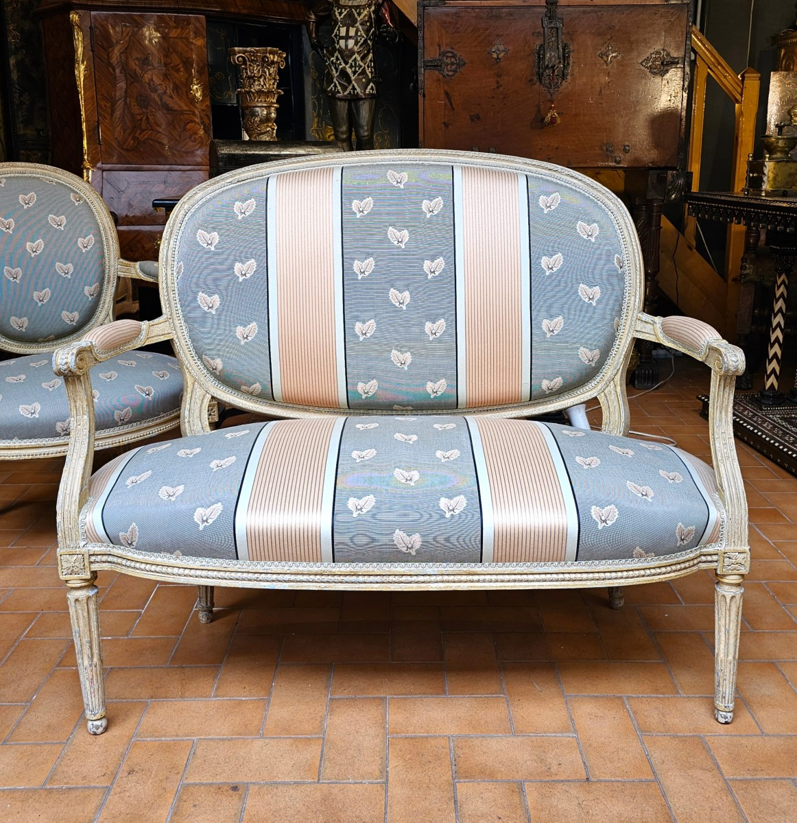 Louis XVI Period Living Room Furniture-photo-4