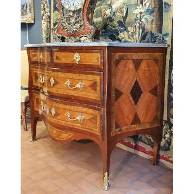 Important Curved Shape Commode Louis XV Period