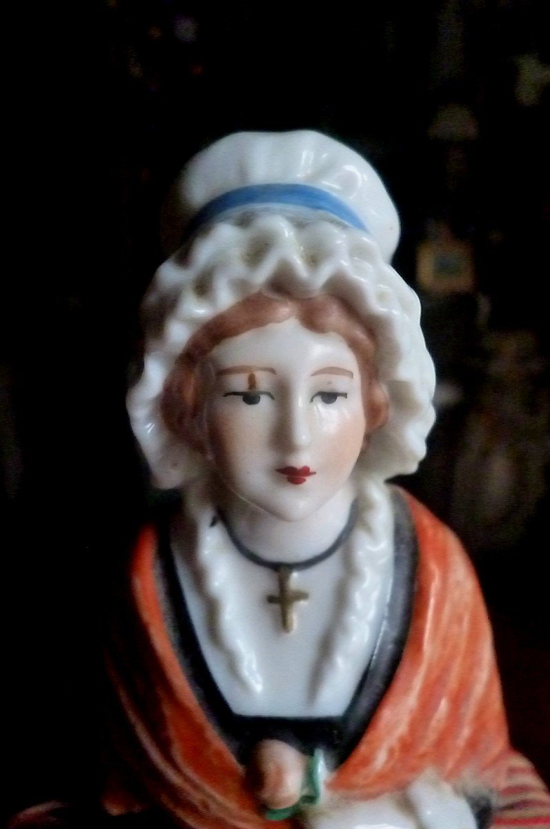 Poupée Costume Normand en porcelaine -photo-2