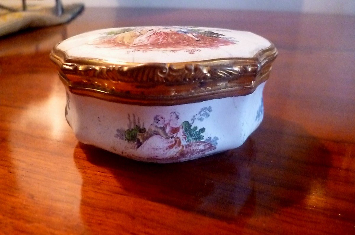 Enamel Box Louis XV Period With Provenance-photo-4