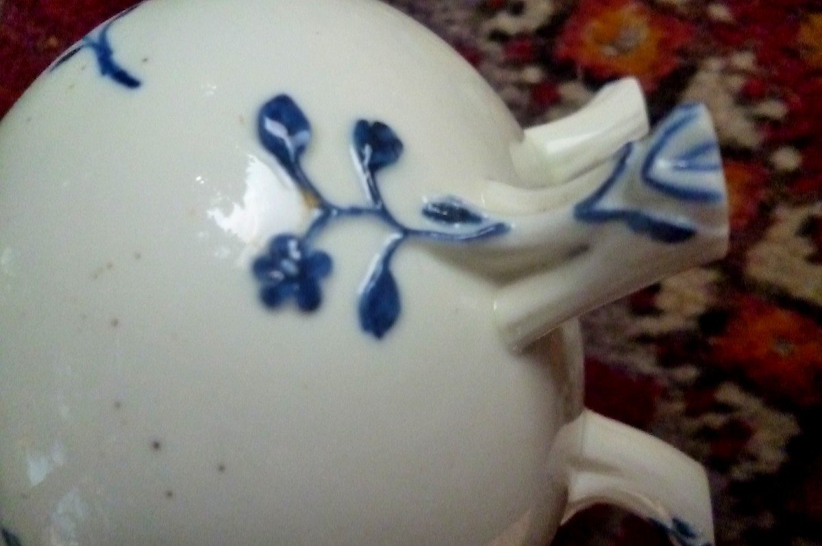 Tender Porcelain Milk Pot From Chantilly Eighteenth Time-photo-2