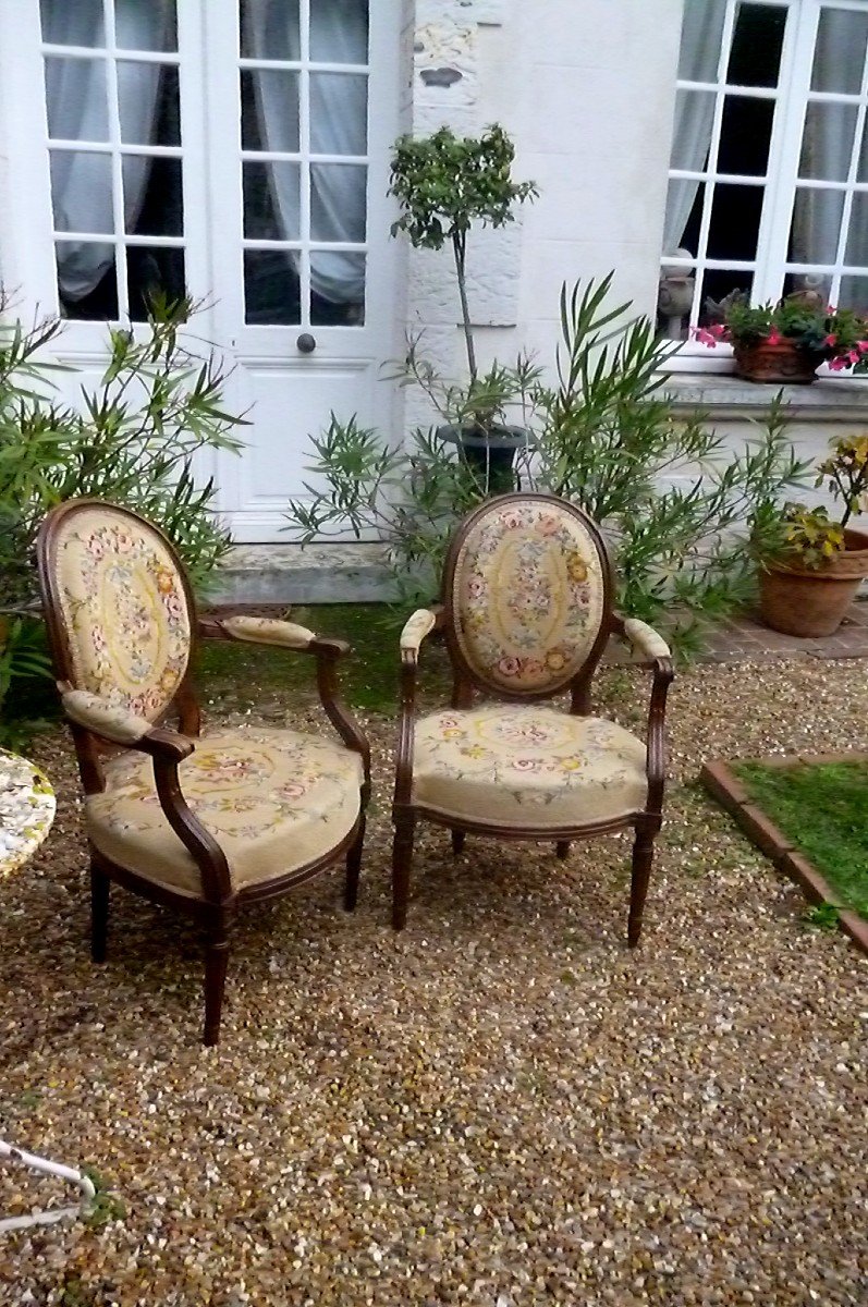 Pair Of Louis XVI Period Armchairs-photo-5