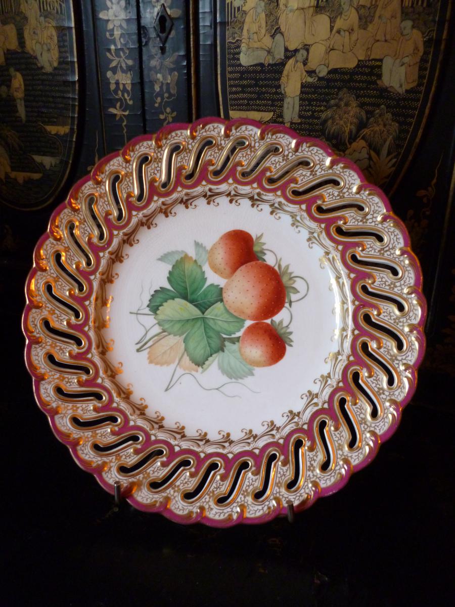 Porcelain Plate From Worcester XIX E