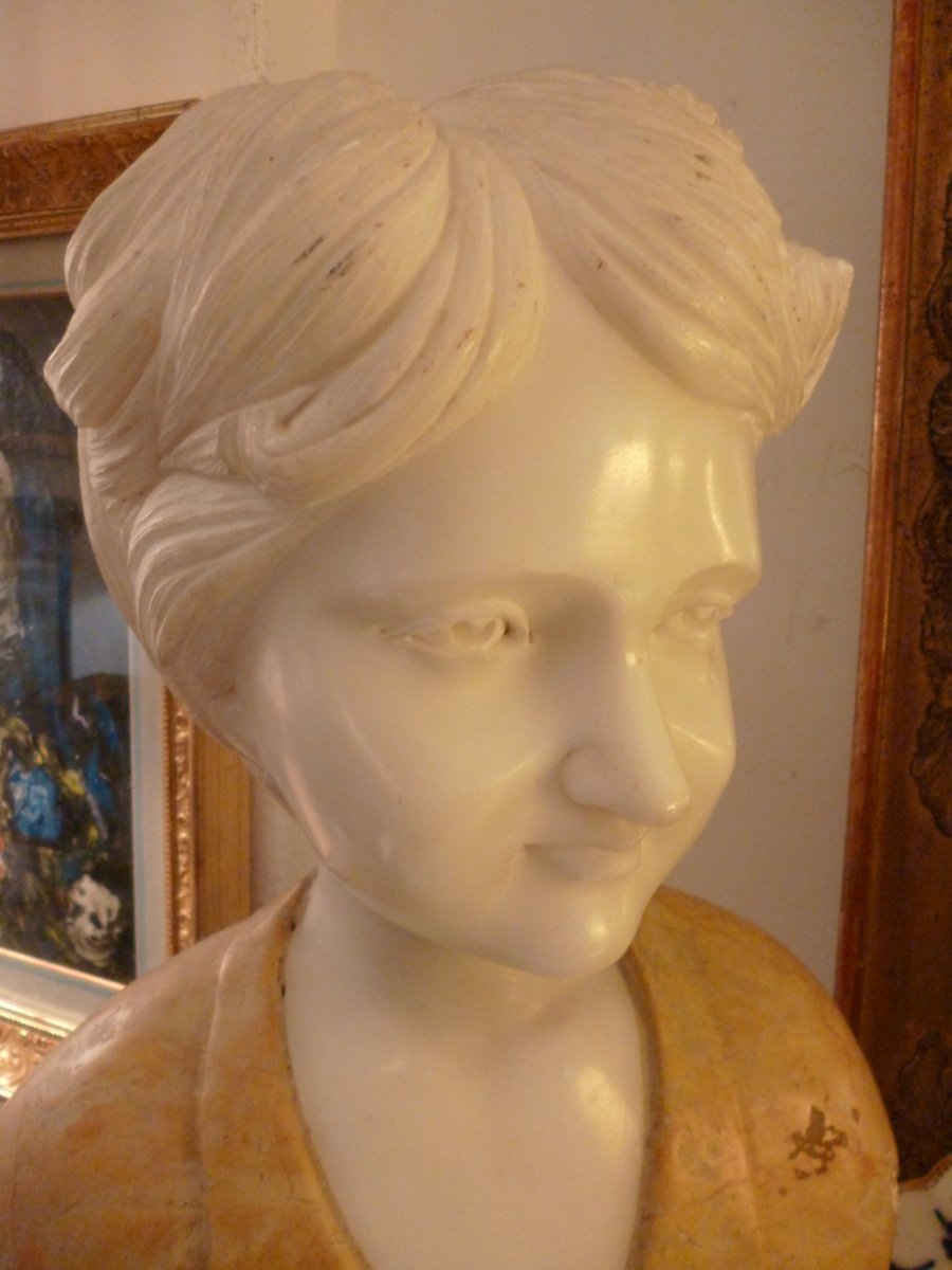 Marble Bust End XIX E-photo-2