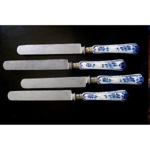 Quatre Couteaux Delft époque XVIII E 