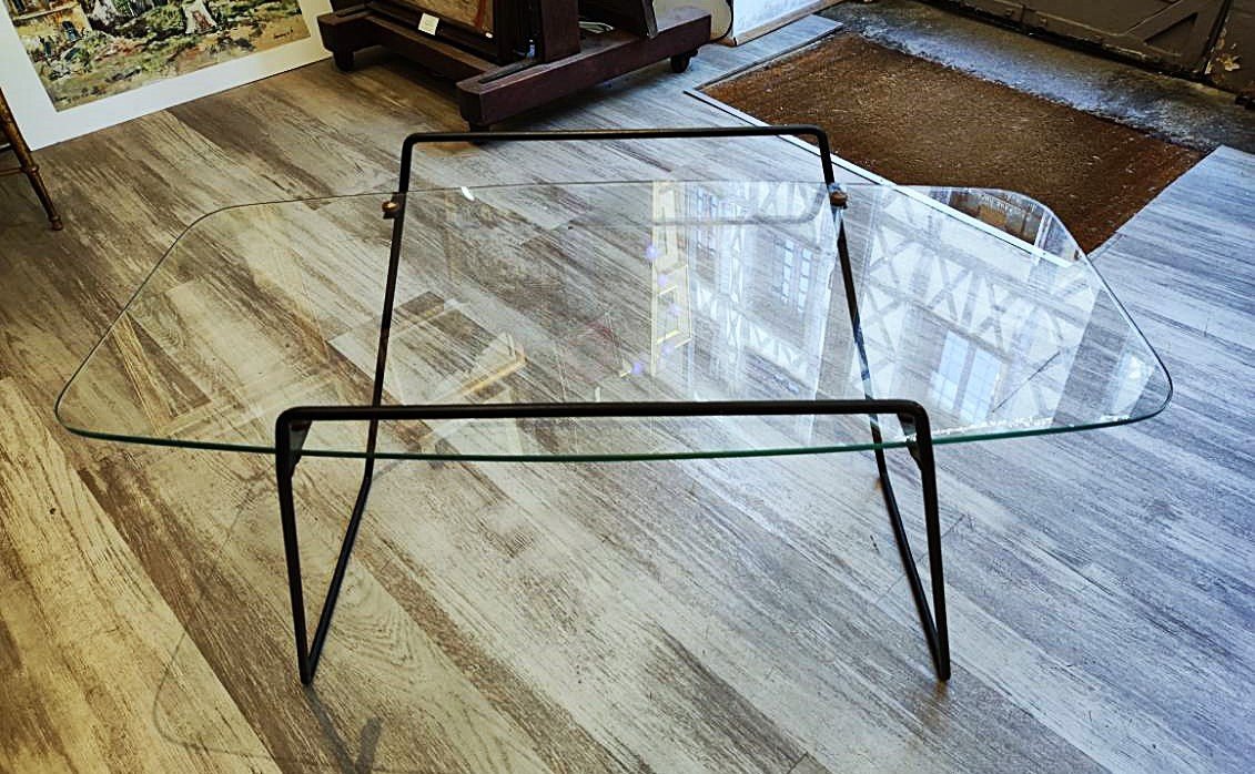 Table basse design de Robert Mathieu c. 1950 /60. Matégot, Chambost, Motte, Guariche. -photo-2