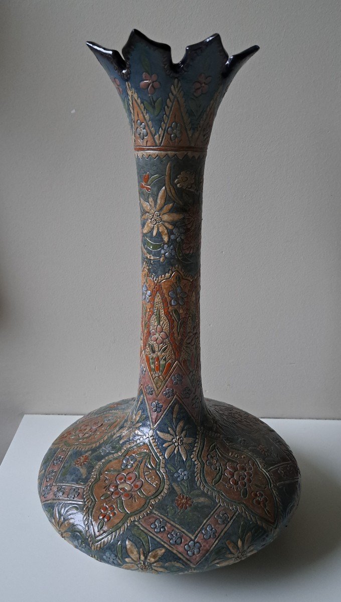 Thun (swiss) Faience Vase