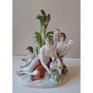 Groupe En Porcelaine De Meissen Vers 1750