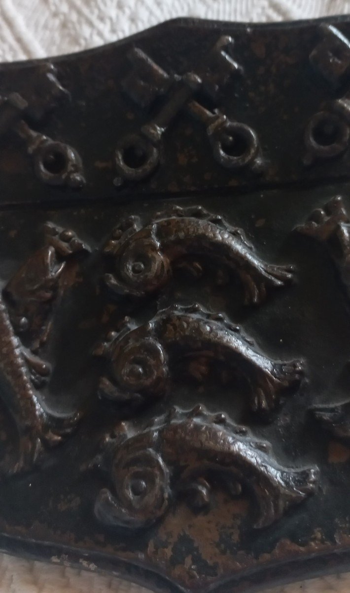 Coat Of Arms In Iron-photo-3